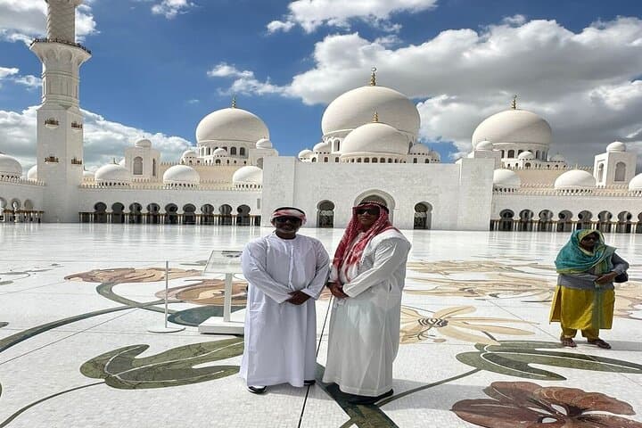 Abu Dhabi City Tour with Sheikh Zayed Mosque & Optional Upgrades