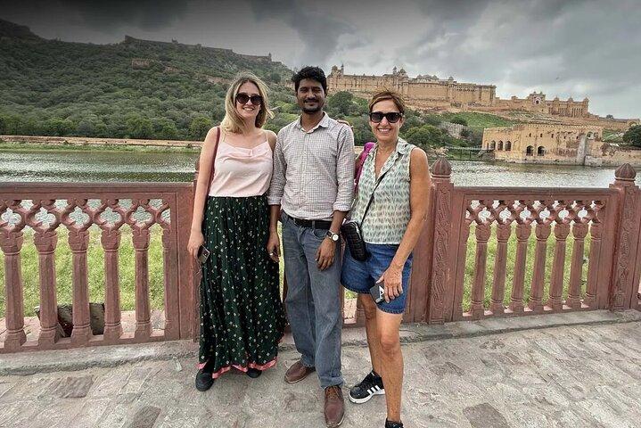 Private Full-Day Sightseeing Tour of Jaipur’s Heritage by Car