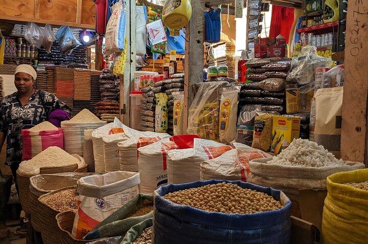 Arusha Guided City Tour &Hotel Pickup (History, Culture &Market