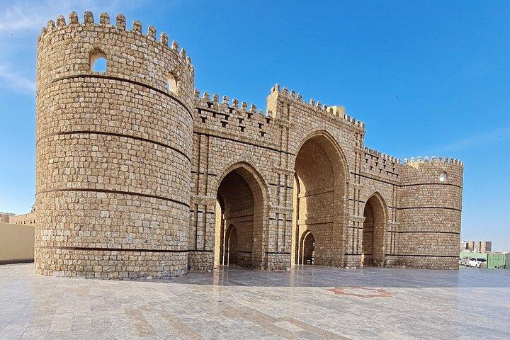 Jeddah city tour and old Jeddah Albalad