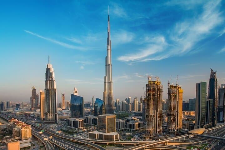 Iconic Burj Khalifa Views Experience Dubai's Skyline