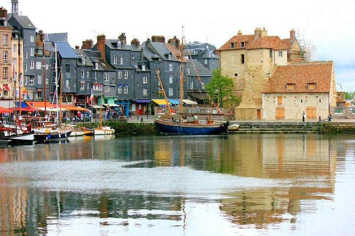 Stress-Free Honfleur & Deauville Shore Excursion from Le Havre
