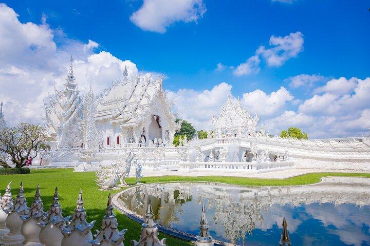 Chiang Rai Day Trip from Chiang Mai with Lunch