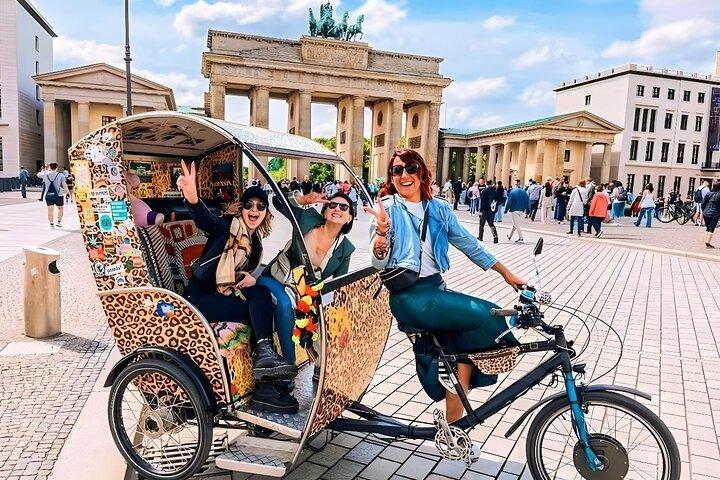 Rickshaw Private Sightseeing City Tour Berlin