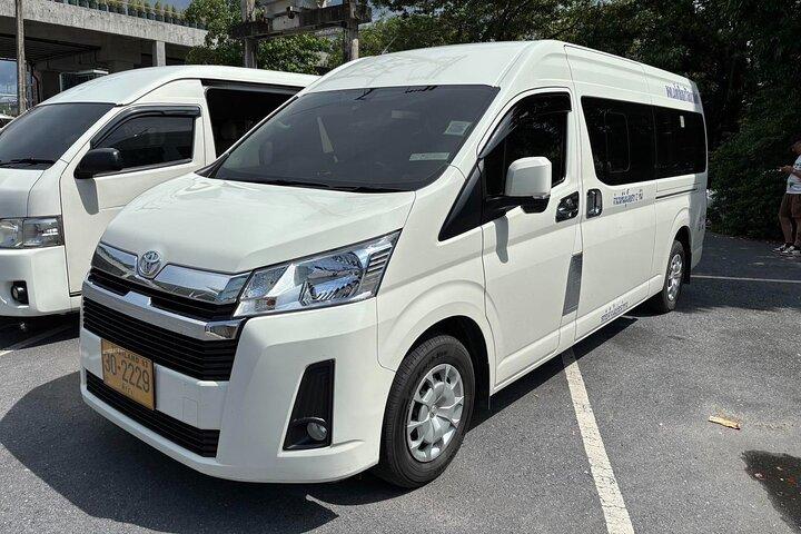 Phuket Airport (HKT) Arrival Transfer to Phuket Hotels (Shared or Private)