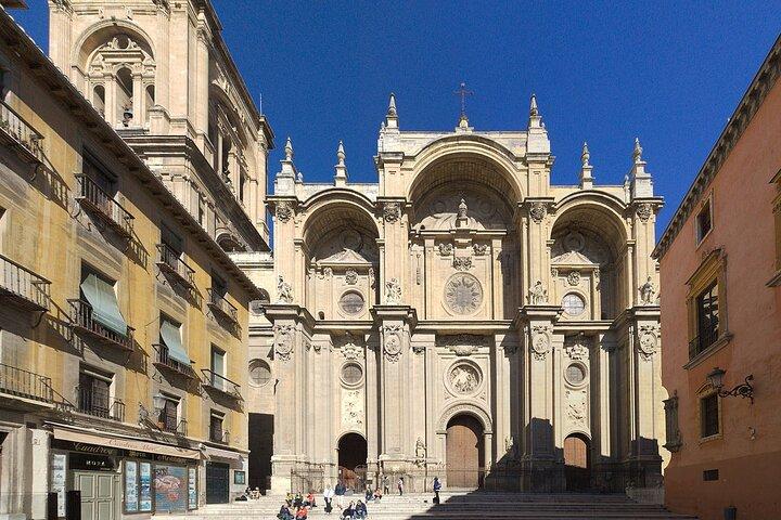 Private Tour Cathedral and Royal Chapel of Granada with tickets