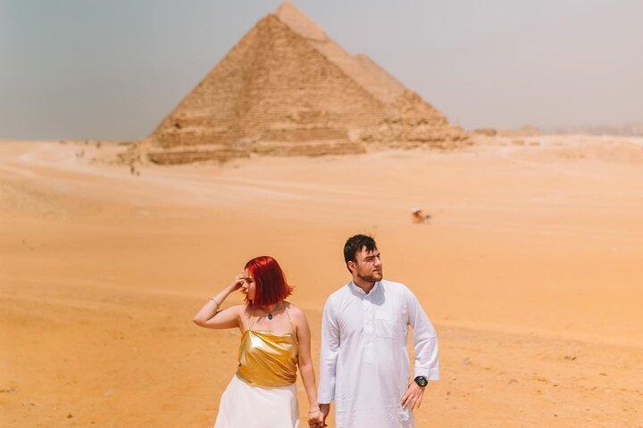 Giza pyramids & sphinx from Cairo Giza hotel with expert guide