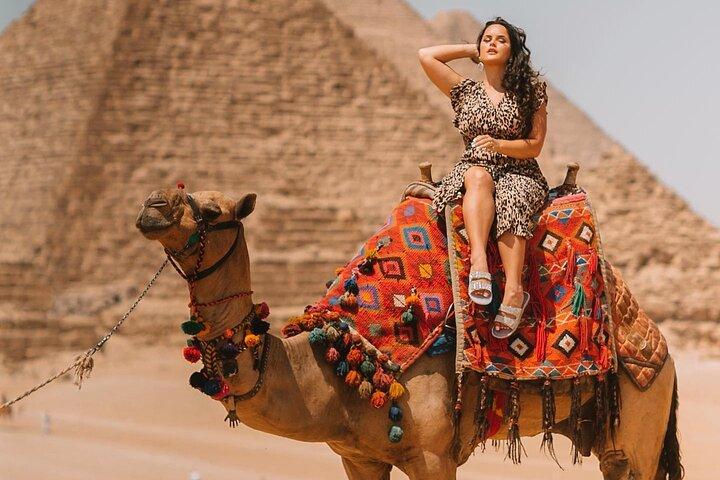 Private Tour Giza Pyramids , Sphinx and Valley Temple with Expert guide
