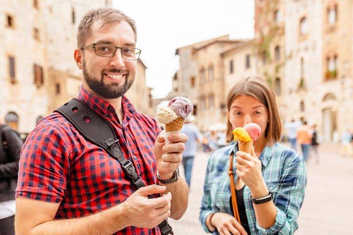 Milan Must‑Sees Private Walking Tour with Gelato for Newcomers.