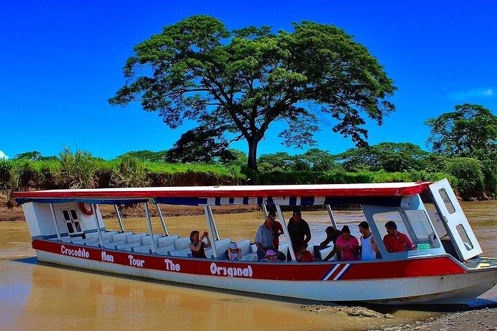 Crocodiles and Monkeys Tour to the Coast