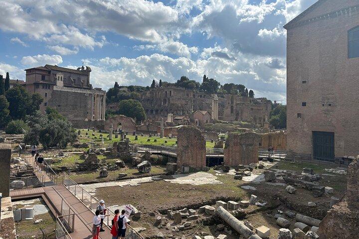Private Personalized Architecture Tour of Rome with an Architect