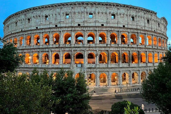 Private Walking Tour in Rome's Landmark and Hidden Gems