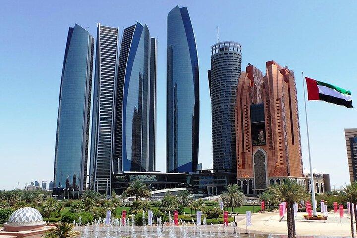 Private Full Day Sightseeing Tour in Abu Dhabi