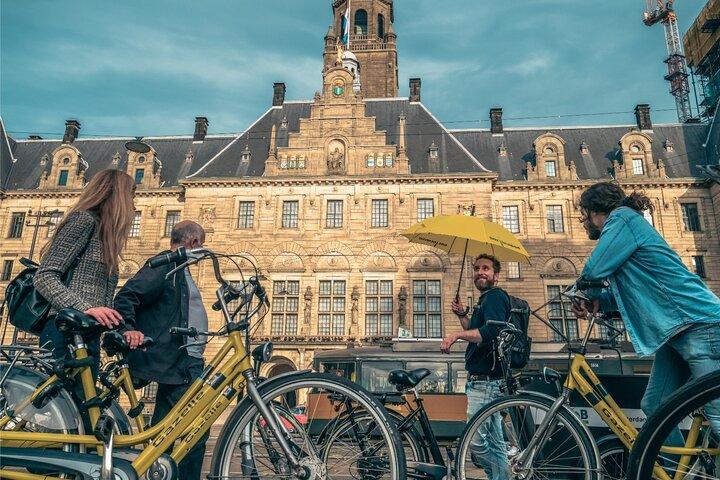 Discover Rotterdam: Classic Highlights Bike Tour with a Local