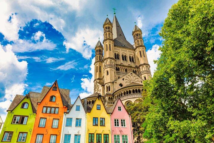 Cologne Walking Tour with Audioguide: City and Cathedral