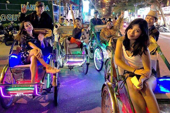 Hue Evening Cyclo Food Tour & Folk Music on Perfume River