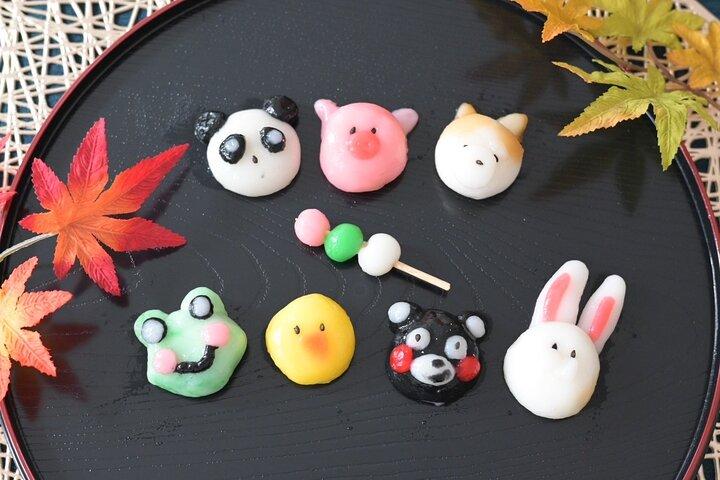 Cute Mochi Making & Matcha Latte Art Experience in Tokyo