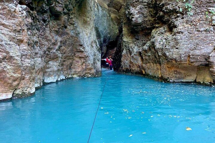 River Tubing and La Leona Waterfall Tour with Lunch