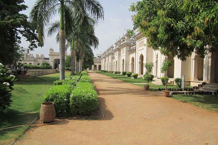 Cult Immersions 1 -Charminar Historical Walking Tour 3 hrs