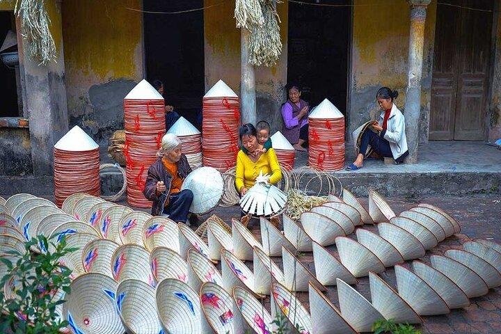 Private Tour Incense Village, Hat village & Train Street Coffee