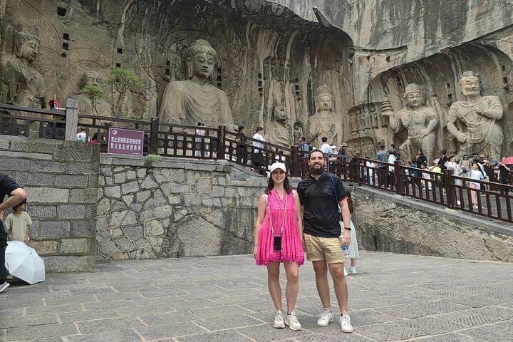 Luoyang Private Day Tour of Shaolin Temple and Longmen Grottoes