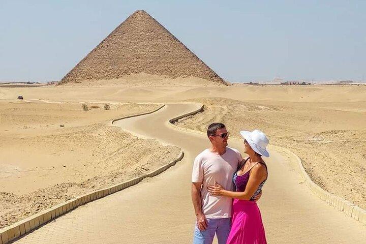 Private Day tour to Giza pyramids with camel ride