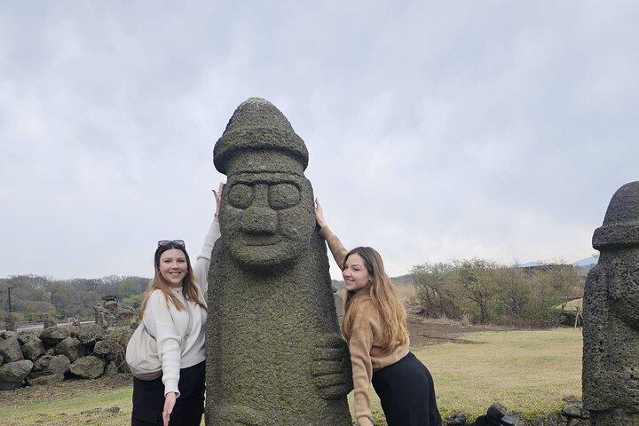 Jeju Private Day Tour with Jeju Cruise Terminal Pickup
