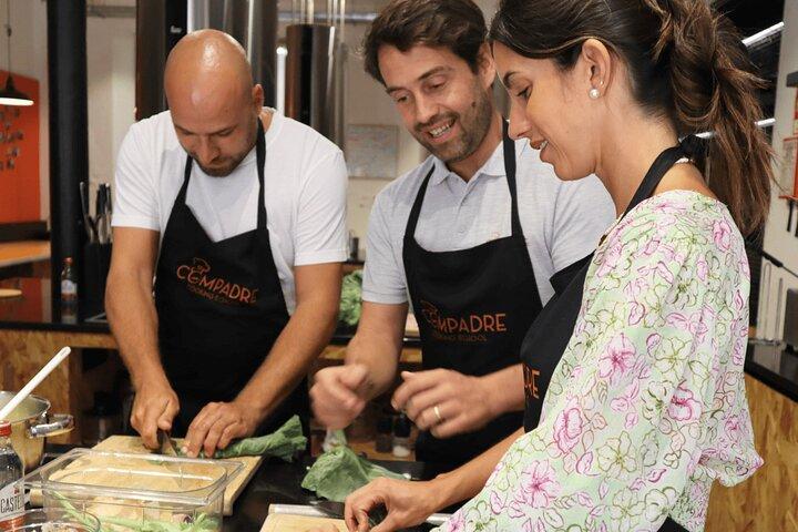 Lisbon: Portuguese street food cooking class with Drinks