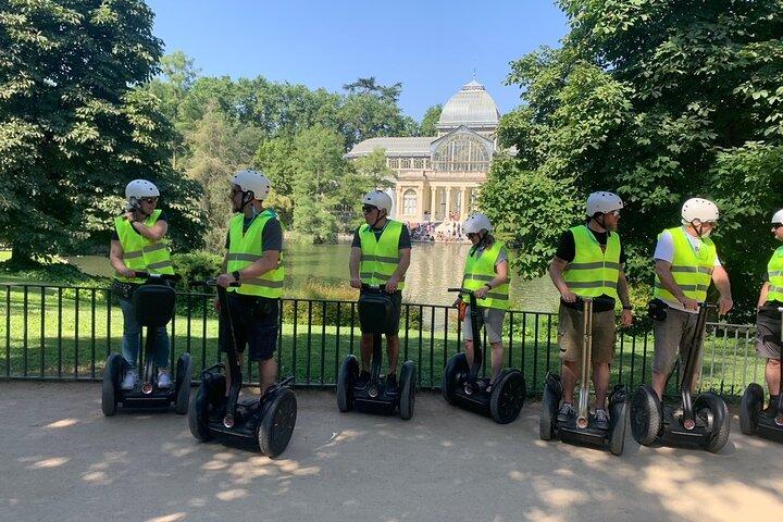 Madrid Segway Tour. Center and Retiro Park.