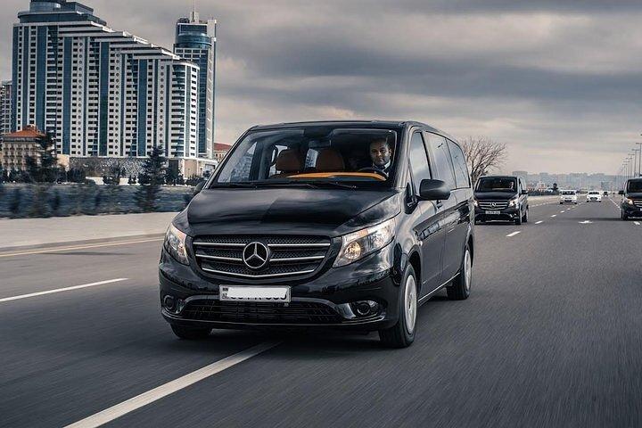 Arrival Transfer from Paris Orly Airport ORY to Paris by MiniVan