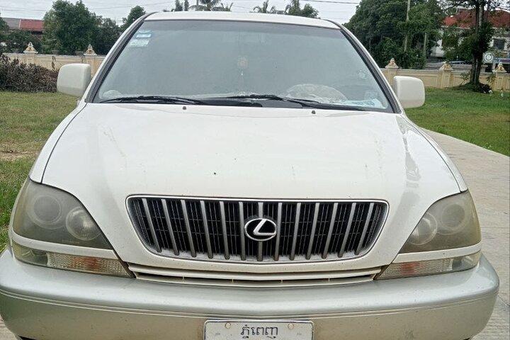 Private Taxi Phnom Penh to Siem Reap or Siem Reap to Phnom Penh