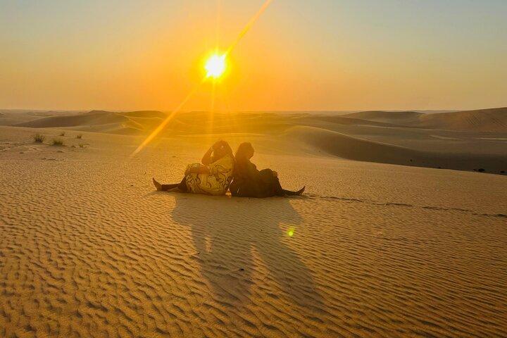 Private Abu Dhabi Sunset Desert Safari with Sand Boarding