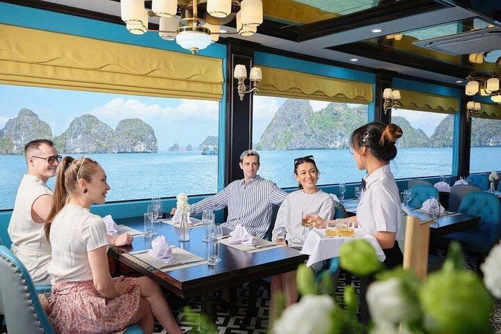 Hanoi : Ha Long Bay Luxury Cruise with Kayaking , Buffet Lunch