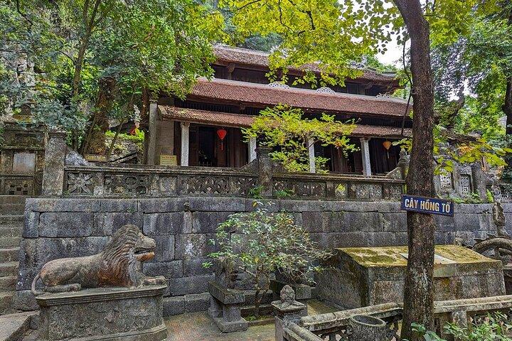 Private Tour Discover Trang An, Bich Dong & Mua Caves from Hanoi