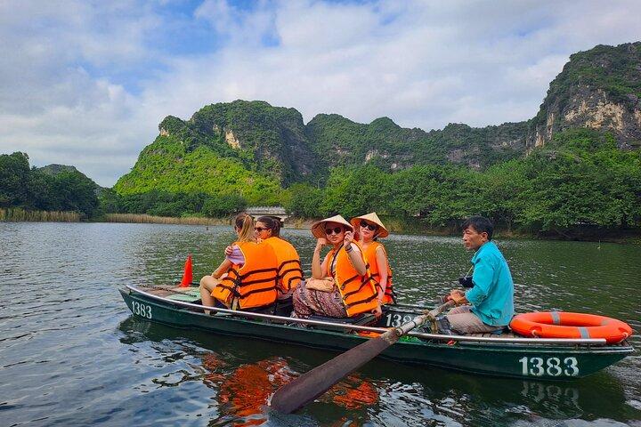 Private Tour Discover Trang An, Bich Dong & Mua Caves from Hanoi