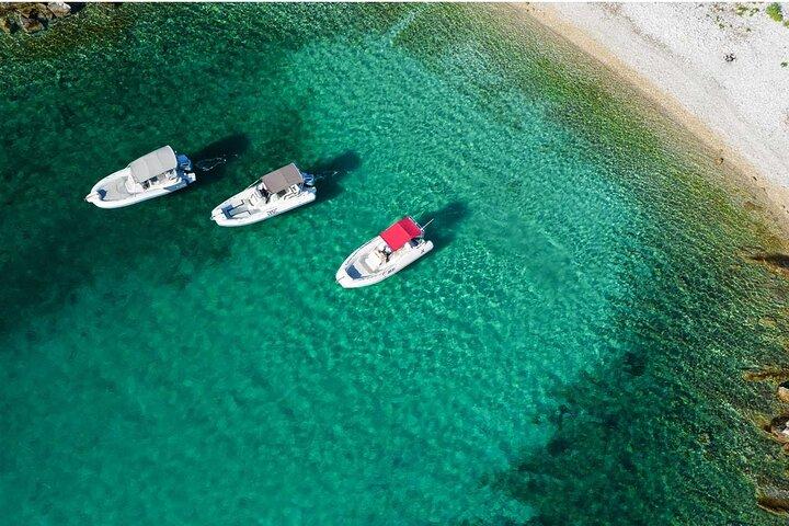 Half day speedboat tour to Solta island & Blue Lagoon from Trogir