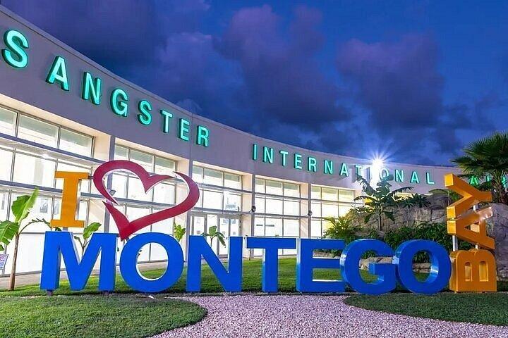 Montego Bay Airport Transfer to Montego Bay and Falmouth Hotels