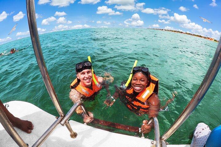 Island Adventure Contoy and Mujeres with Snorkeling and Open Bar