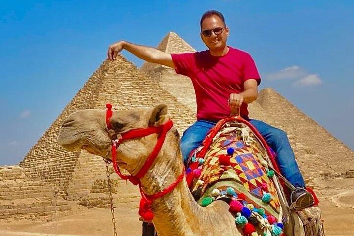Day Tour to Giza Pyramids and The Great Sphinx
