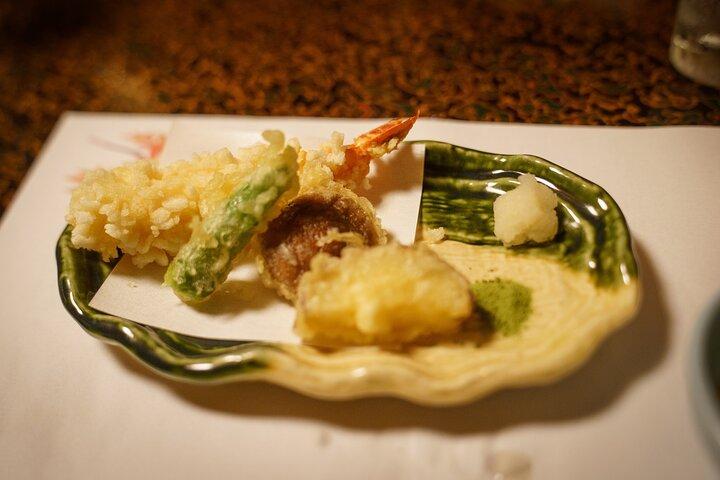 Kyoto: Geisha Dinner & Gion Cultural Walk