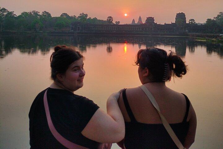 A-Day Angkor Wat Sunrise Tours-Bayon-Ta Prohm-Tonle Sap At Sunset