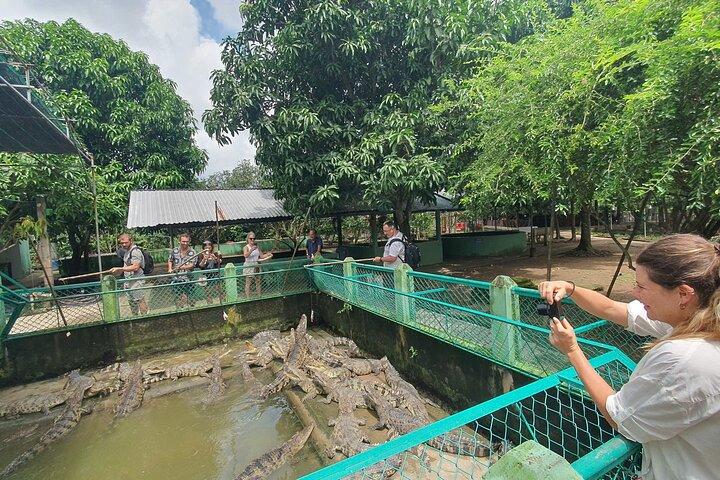 HCM:Mekong Delta Boat,Khotcake cooking Coconut Village,SmallGroup