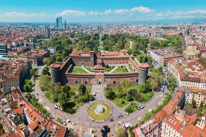 Explore Sforza Castle and Pietà Tour + eBook