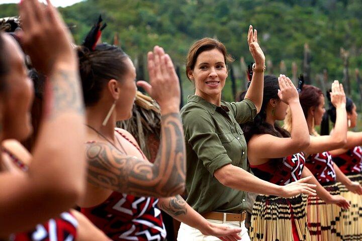 Auckland: TE PUIA Rotorua, Polynesian Spa & Blue Springs Day Tour