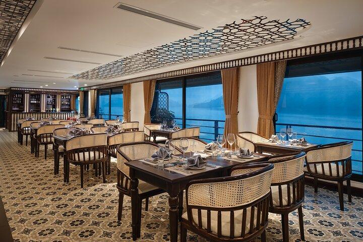 Luxury Overnight Cruise in Ha Long & Lan Ha Bay with Balcony