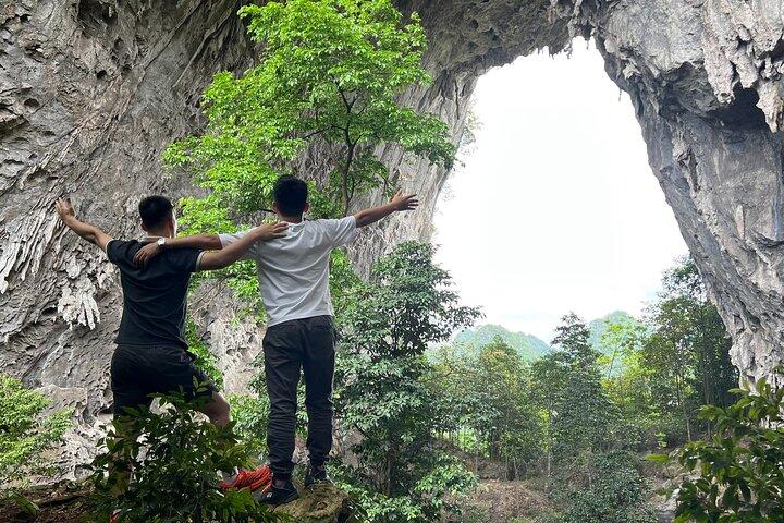 Cao Bang: Ban Gioc Waterfall Full 1 Day Tour with Local Guide