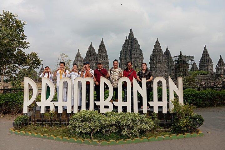 Private Car Rental in Yogyakarta with Driver