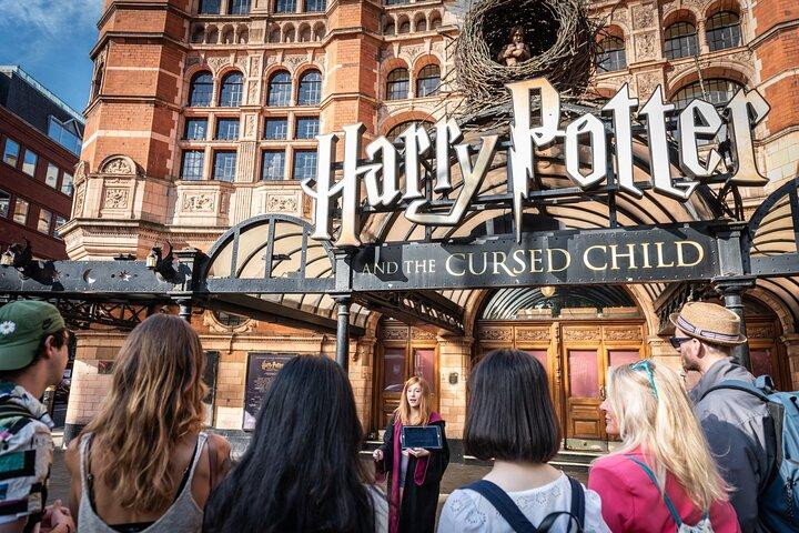 Adult-Only Harry Potter London Tour with Cocktails