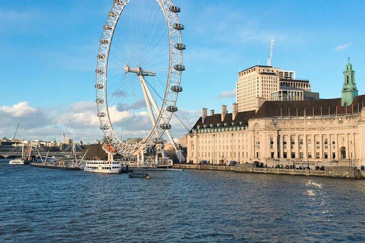 6 Hour Private London Tour with Personal Driver and Custom Stops