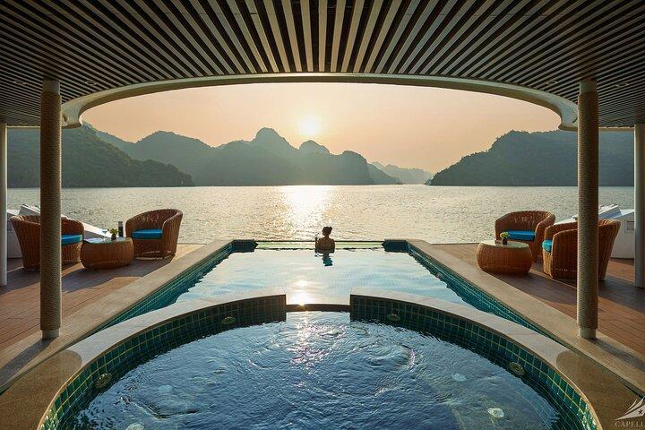 Multi-Day Cruise Tour in Halong Bay and Lan Ha bay from Hanoi